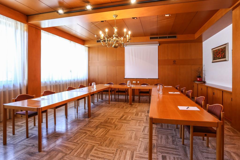 Ora / Auer Bio Hotel Kaufmann מראה חיצוני תמונה